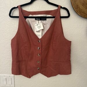 Zara Women's Rose Button-Front Vest Top